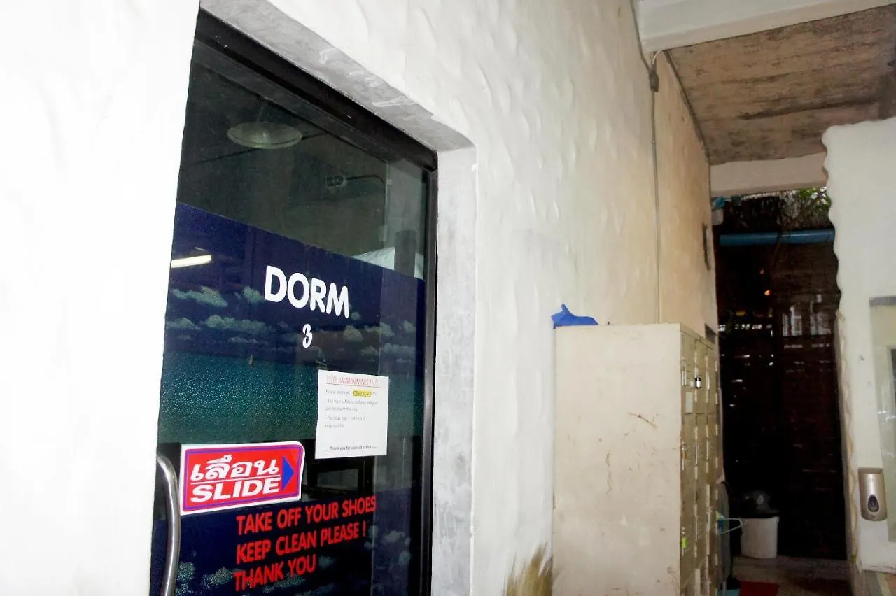 White Jail At Koh Tao Hostel 0*,