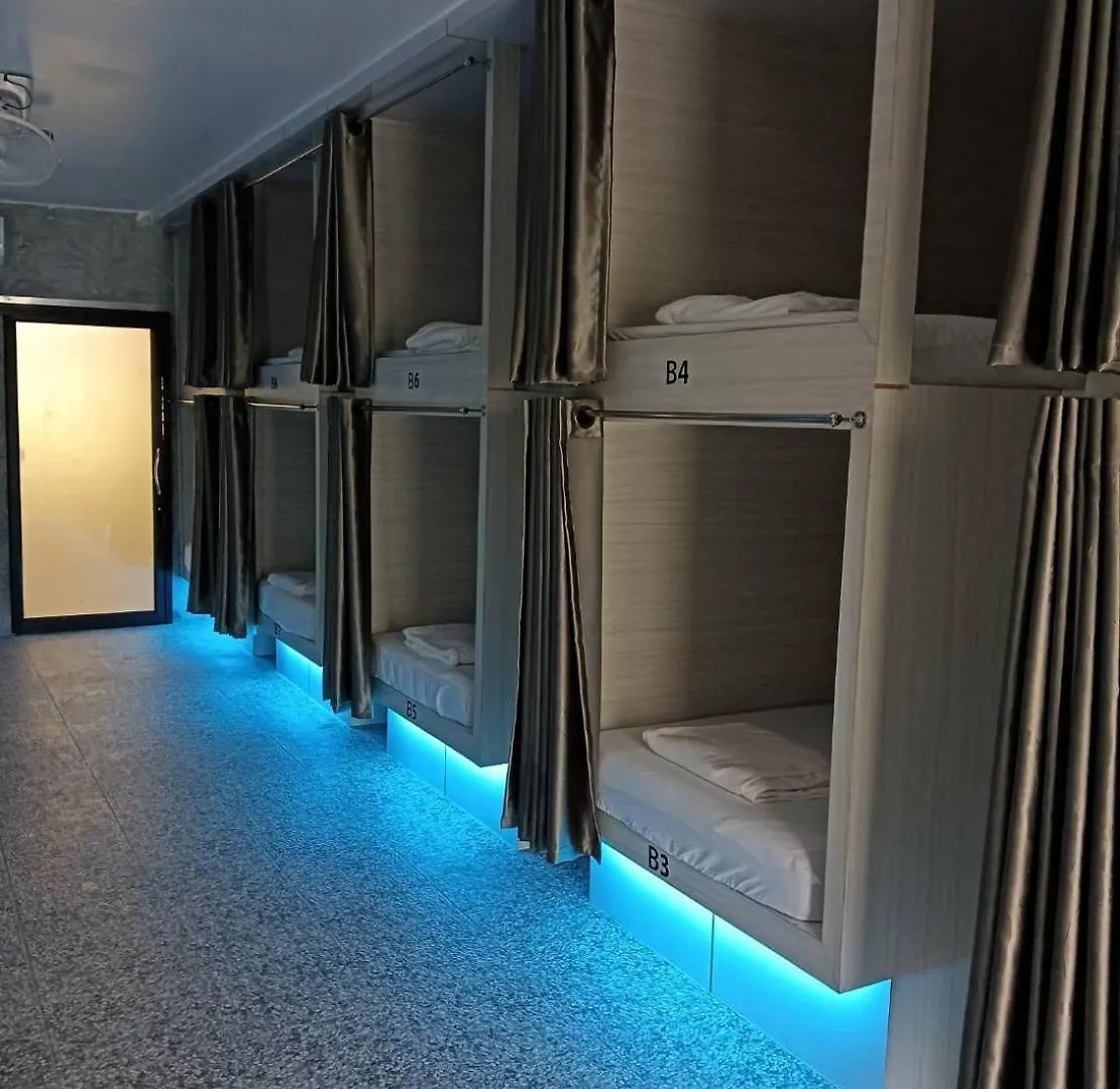 White Jail At Koh Tao Hostel