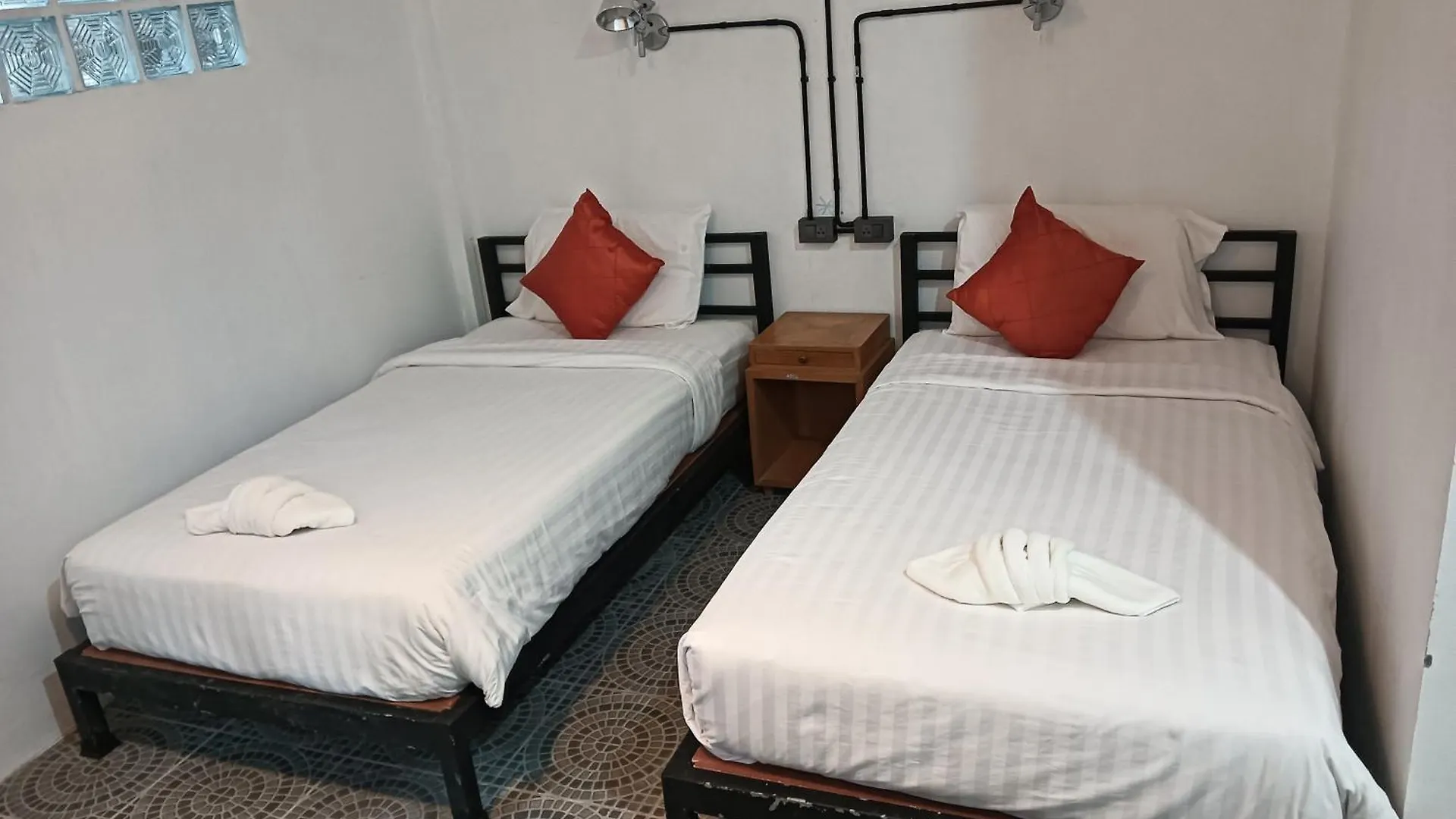 White Jail At Koh Tao Hostel 0*,  Thailand